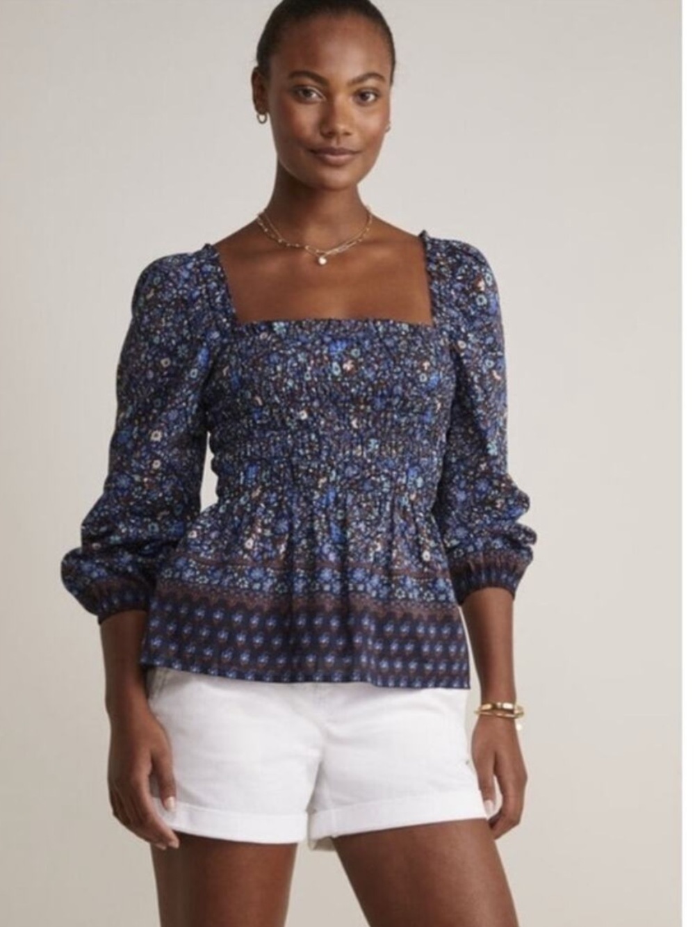 NWT Vineyard Vines Fenwick Paisley blue smocked top size medium